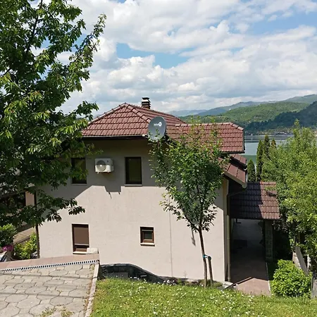 Villa Lake * Konjic